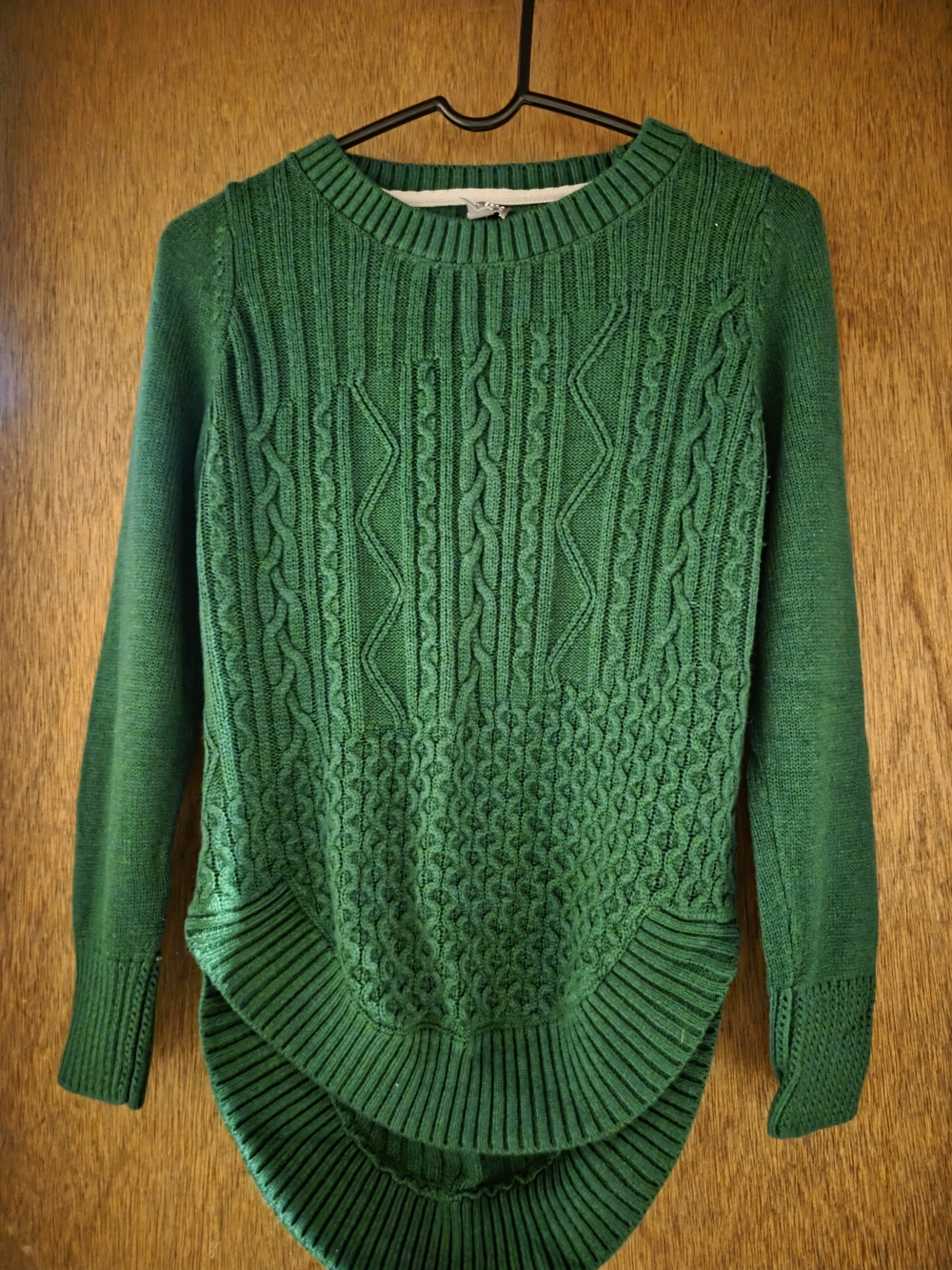 New York & Company Emerald Green Cable Knit Crewneck Sweater